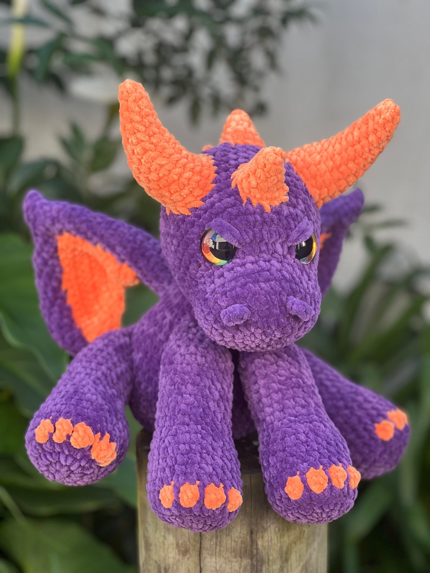 Giant purple dragon 🐉
